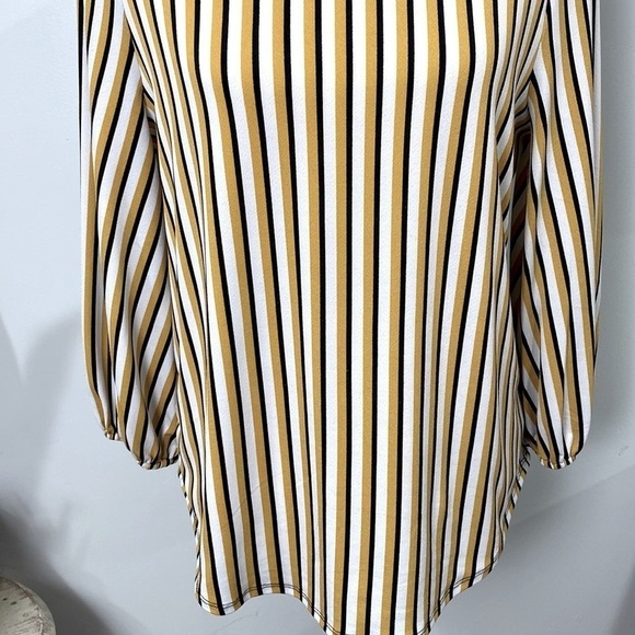 Adrianna Papell top - Picture 3 of 8